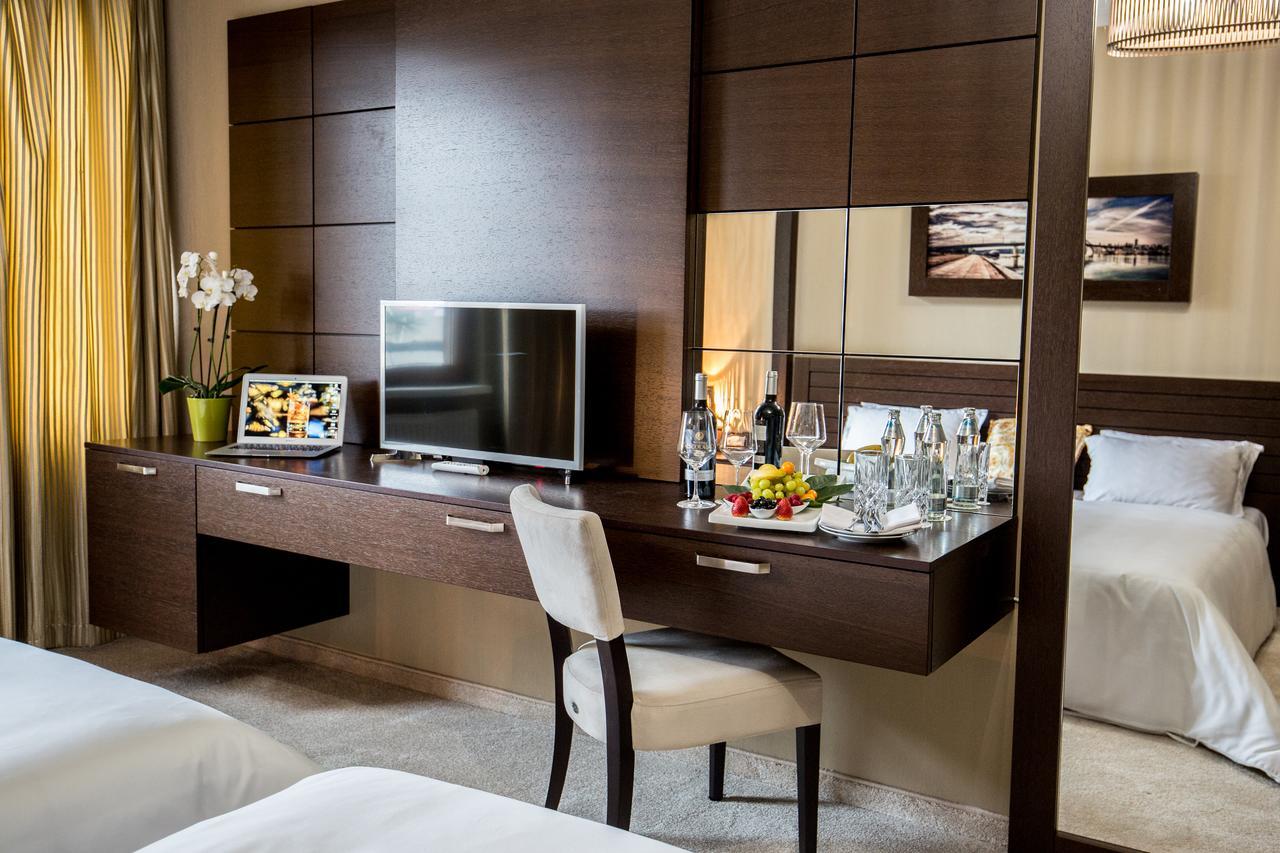 Chambre Lits Jumeaux avec Baignoire