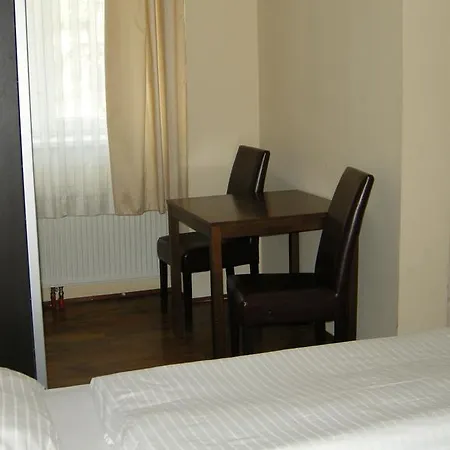 Pension Schottentor-3