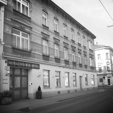 Kindl 'S Low Budget-3