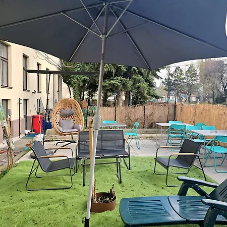 Charming Private Rooms In The Heart Of The City-2